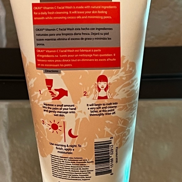 Okay Vitamin C Facial Wash Balances &
Moisturizes Skin Helps Minimize Pores 6 oz - Picture 9 of 9